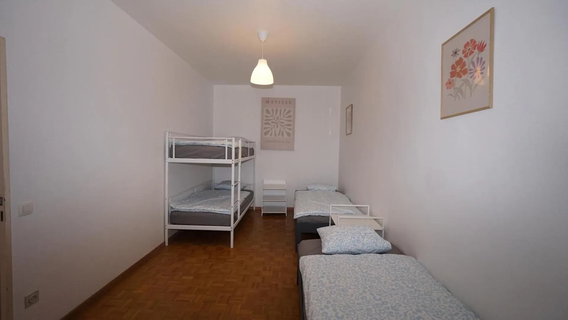 Simon Apartment Amberes